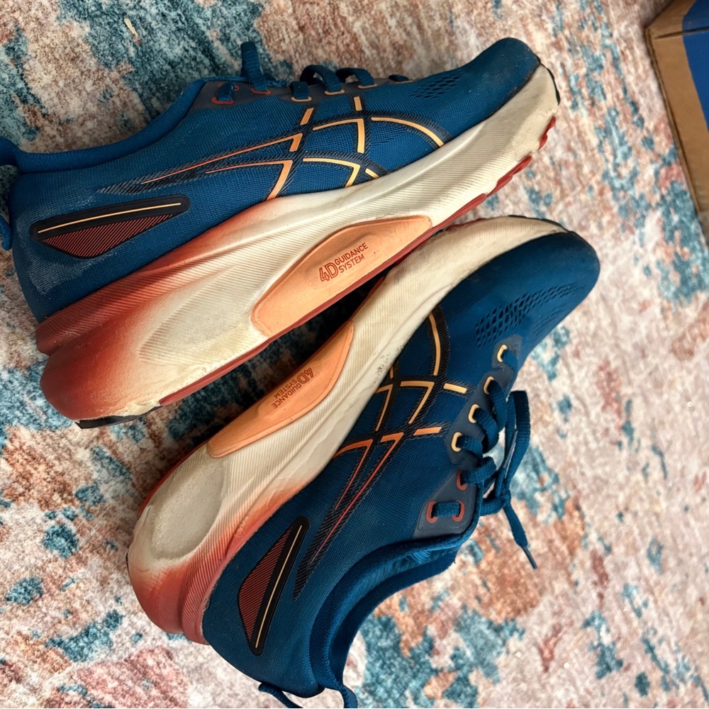 Asics Men's Gel-Kayano Athletic Running Shoes in Blue with Orange Gradient - Picture 10 of 11